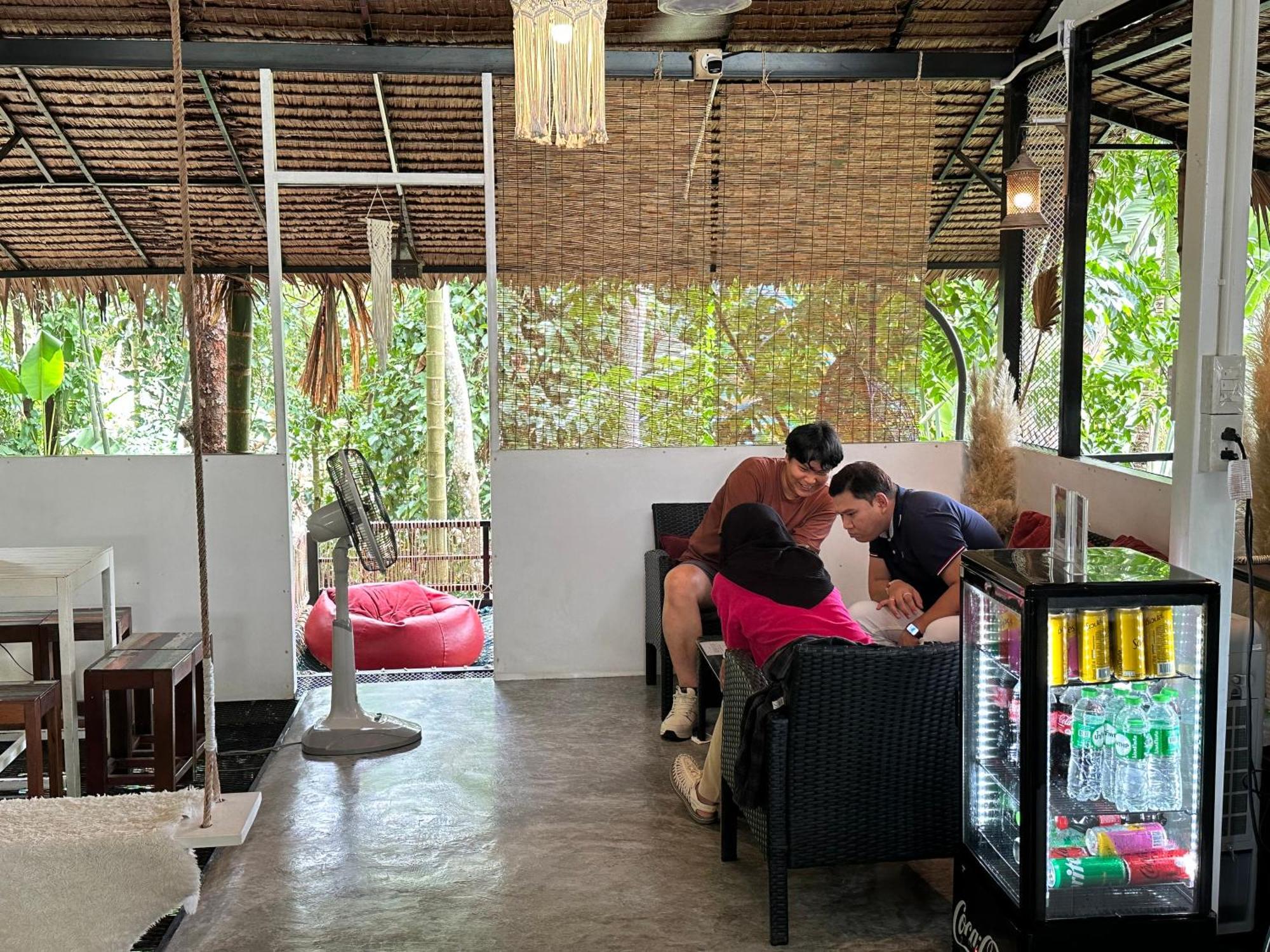 Nua Tone Resort Bang Tao & Cafe Exterior foto