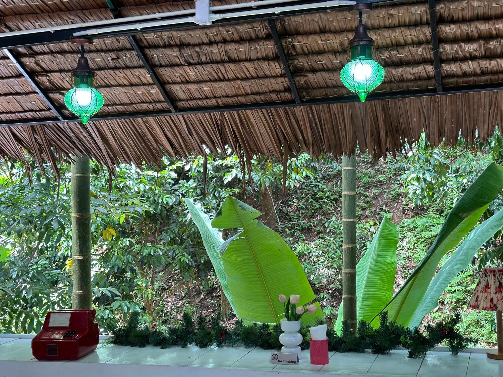 Nua Tone Resort Bang Tao & Cafe Exterior foto